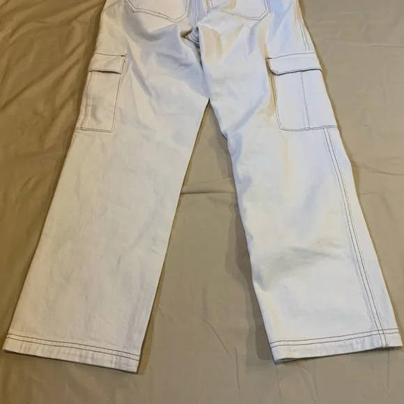 PacSun White Cargo Pants Women's Size S - Picture 9 of 9